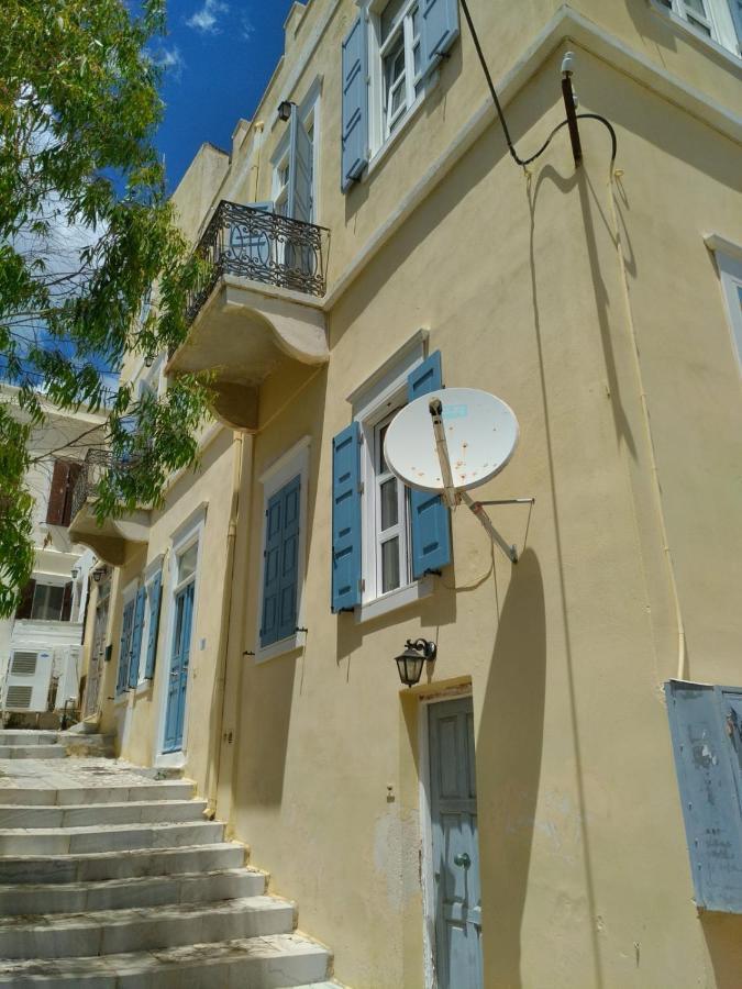 Hermes Penthouse Ermoupoli Ngoại thất bức ảnh